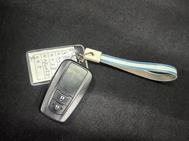 TOYOTA PRIUS 2016 Image 31