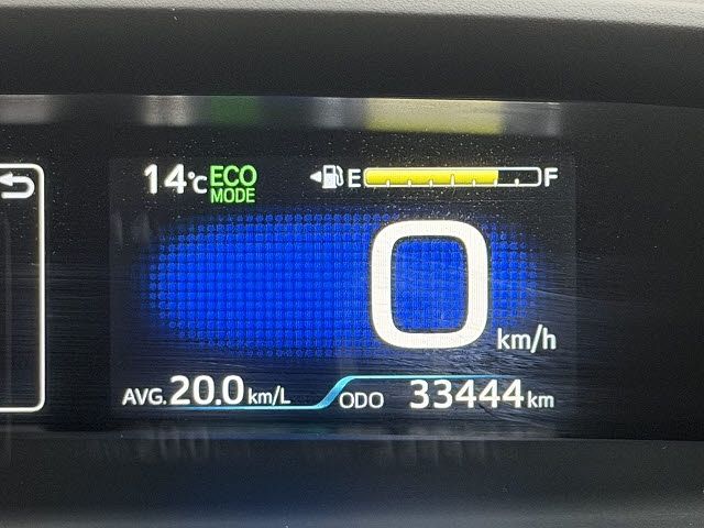 TOYOTA PRIUS 2016 Image 31