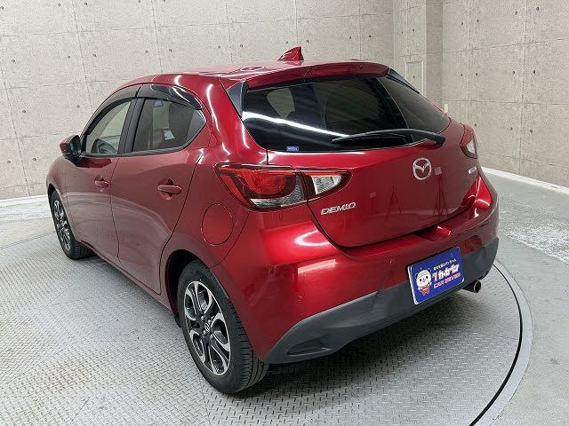 MAZDA DEMIO 2017 Image 31