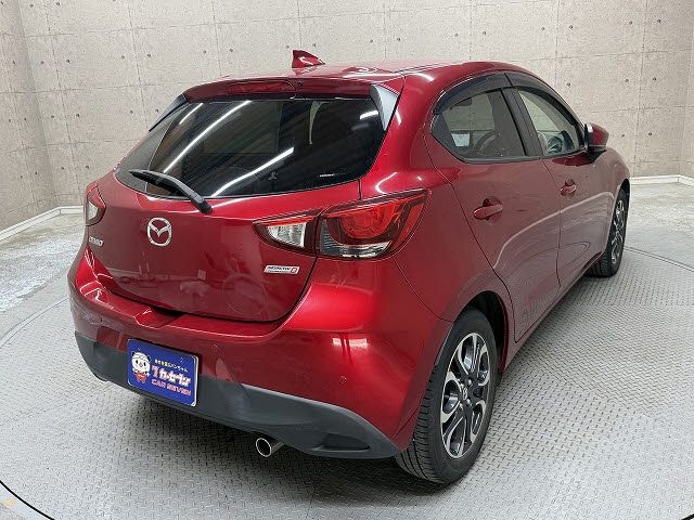 MAZDA DEMIO 2017 Image 31