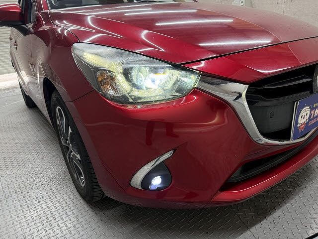 MAZDA DEMIO 2017 Image 31