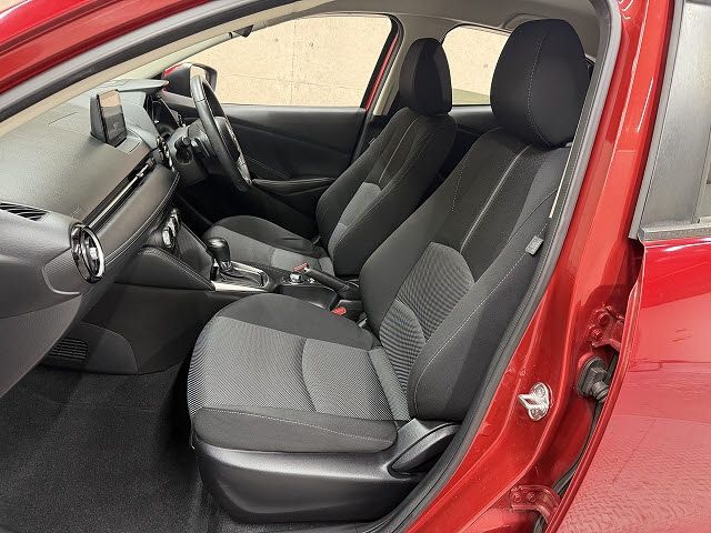 MAZDA DEMIO 2017 Image 31