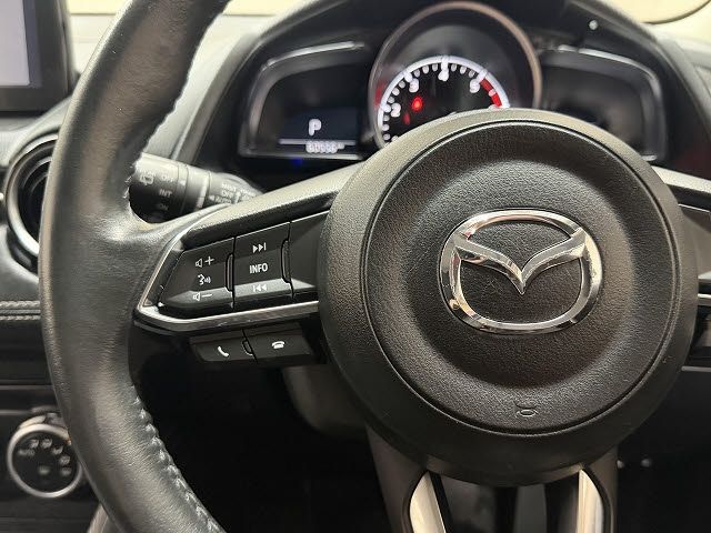 MAZDA DEMIO 2017 Image 31