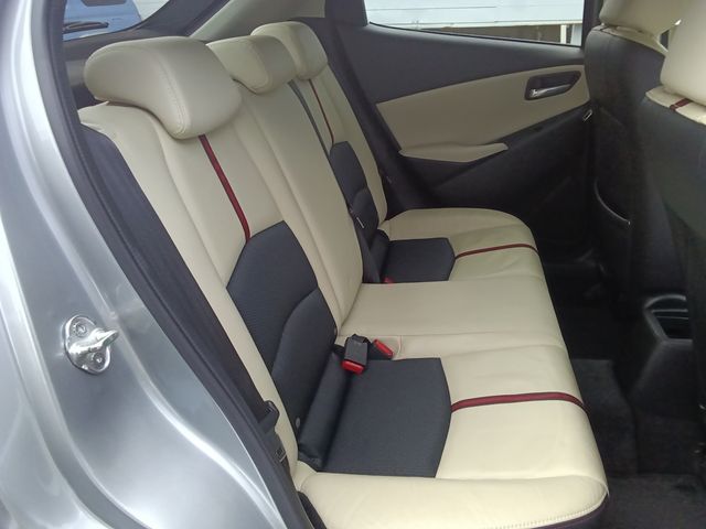 MAZDA DEMIO 2015 Image 31