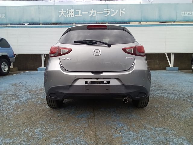 MAZDA DEMIO 2015 Image 31