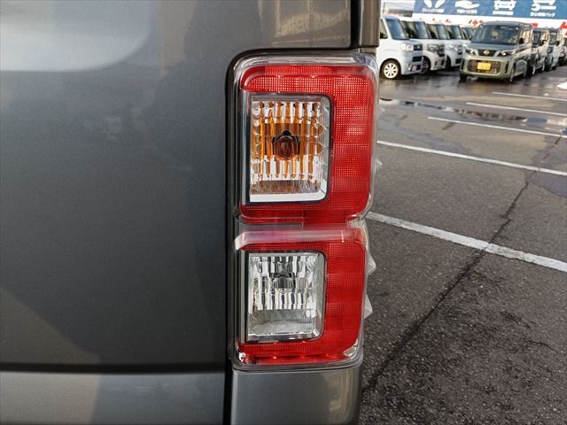 TOYOTA PIXIS MEGA 2021 Image 31