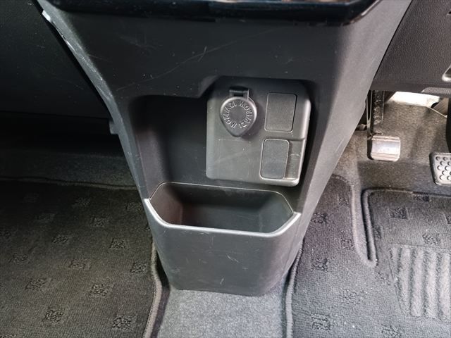 TOYOTA PIXIS MEGA 2021 Image 31