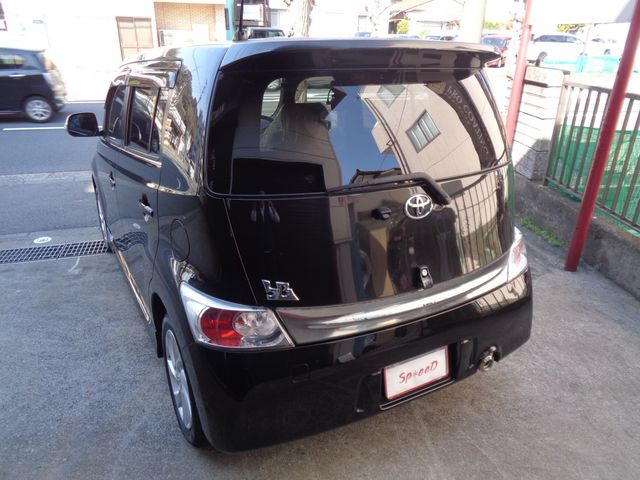 TOYOTA BB 2011 Image 31