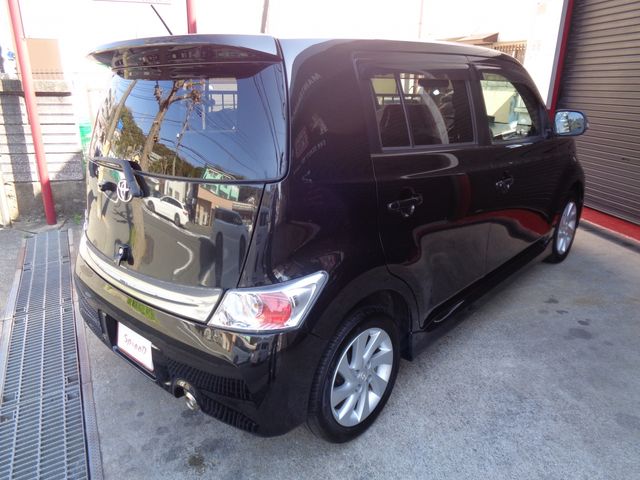 TOYOTA BB 2011 Image 31
