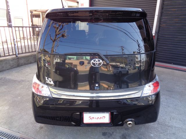 TOYOTA BB 2011 Image 31