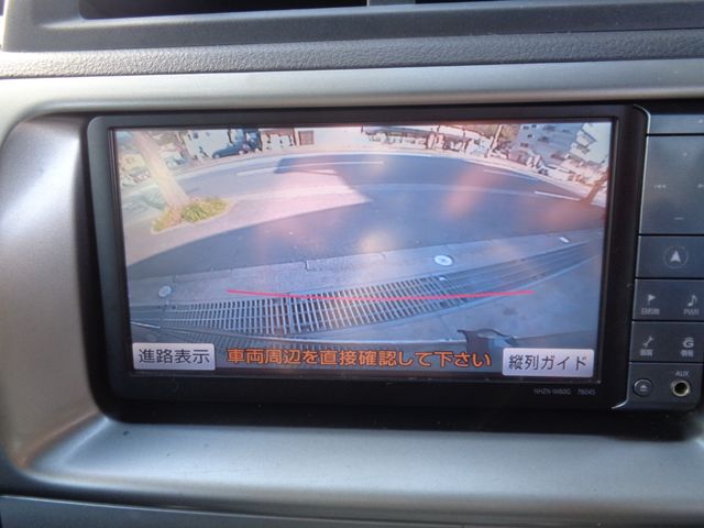 TOYOTA BB 2011 Image 31