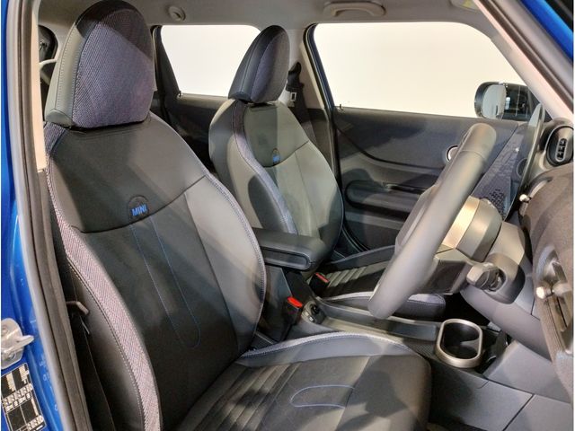 BMW MINI COOPER 5DOOR 2025 Image 31