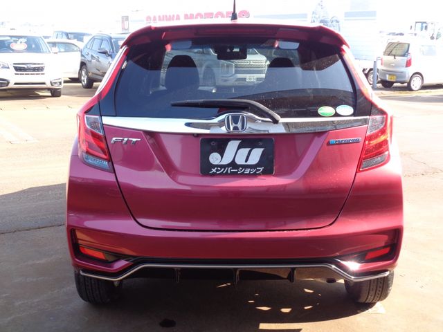 HONDA FIT HYBRID 4WD 2018 Image 31