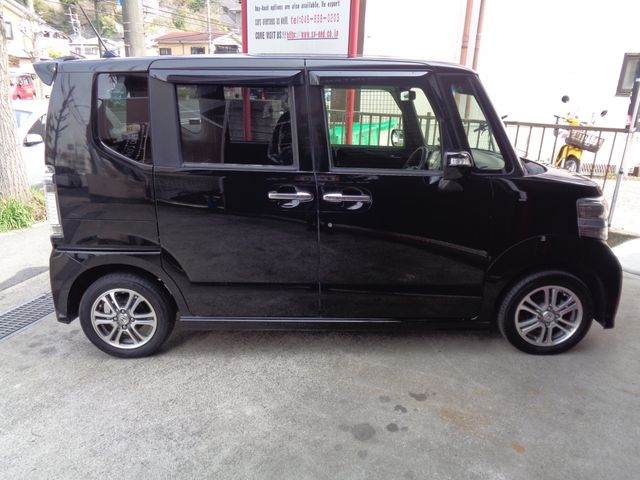 HONDA N BOX CUSTOM 2015 Image 31