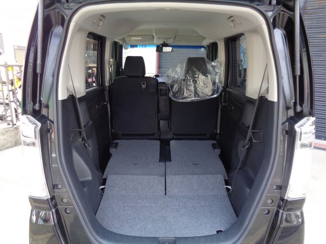 HONDA N BOX CUSTOM 2015 Image 31