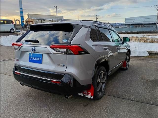 TOYOTA RAV4 PHV 2021 Image 31