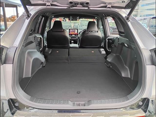 TOYOTA RAV4 PHV 2021 Image 31