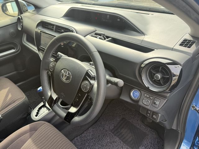 TOYOTA AQUA 2019 Image 31