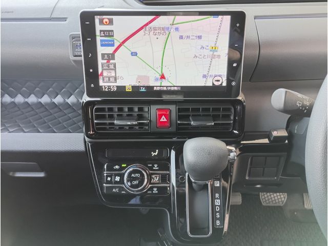 DAIHATSU TANTO CUSTOM 2019 Image 31