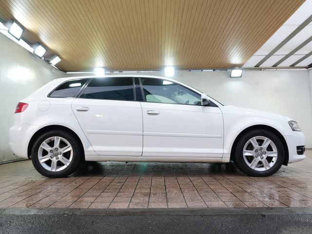 AUDI A3 SPORTBACK 2012 Image 31