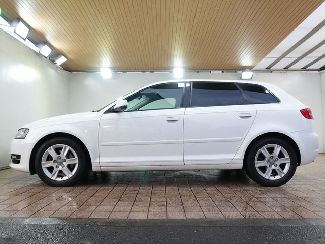 AUDI A3 SPORTBACK 2012 Image 31