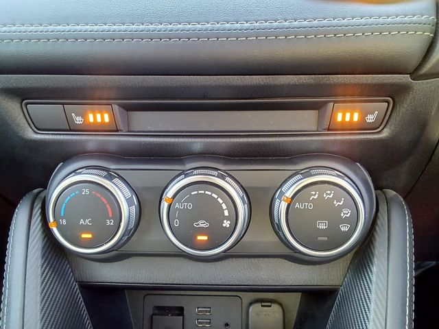 MAZDA DEMIO 2017 Image 31