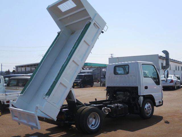 ISUZU ELF 2011 Image 31