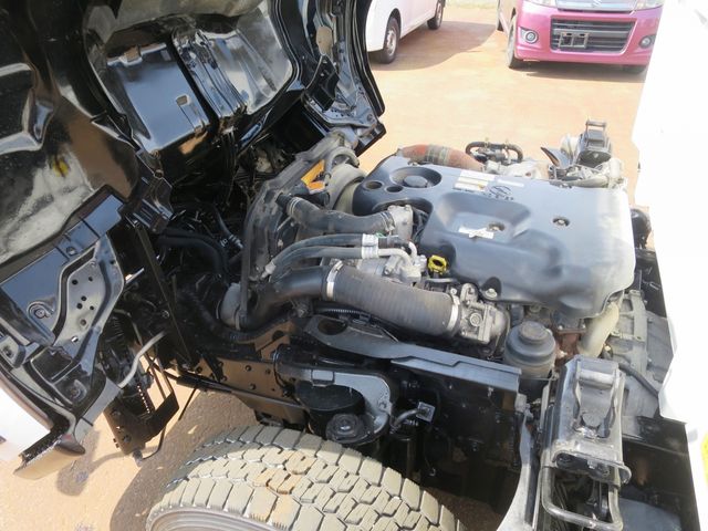 ISUZU ELF 2011 Image 31