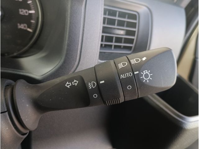 DAIHATSU ATRAI VAN 2024 Image 31