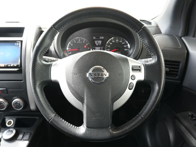 NISSAN X-TRAIL 4WD 2013 Image 31