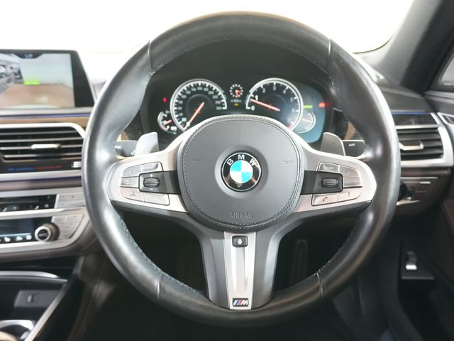 BMW 7SERIES 2019 Image 31