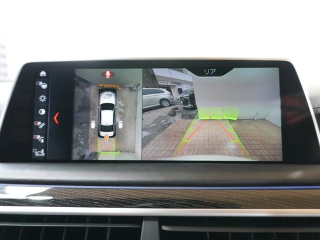 BMW 7SERIES 2019 Image 31