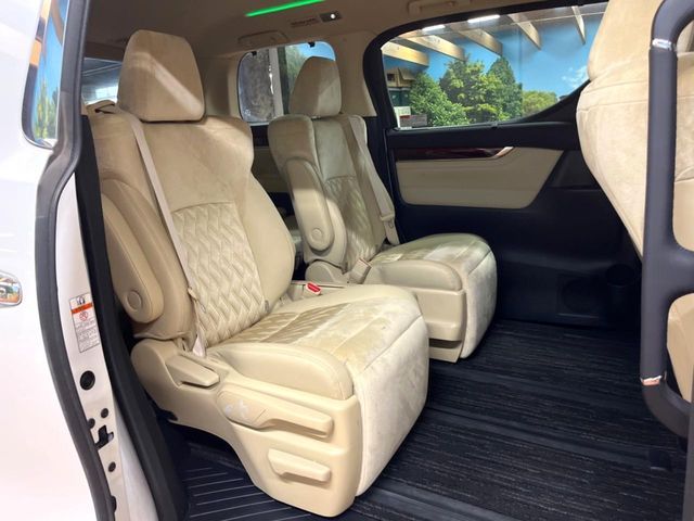 TOYOTA ALPHARD 2015 Image 31