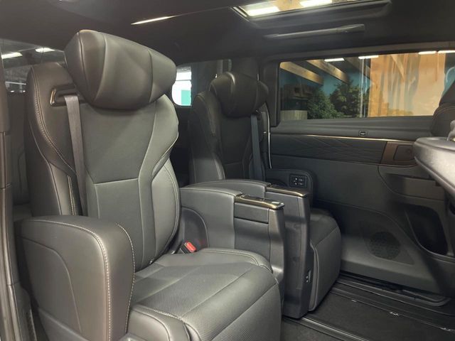 TOYOTA ALPHARD 2024 Image 31