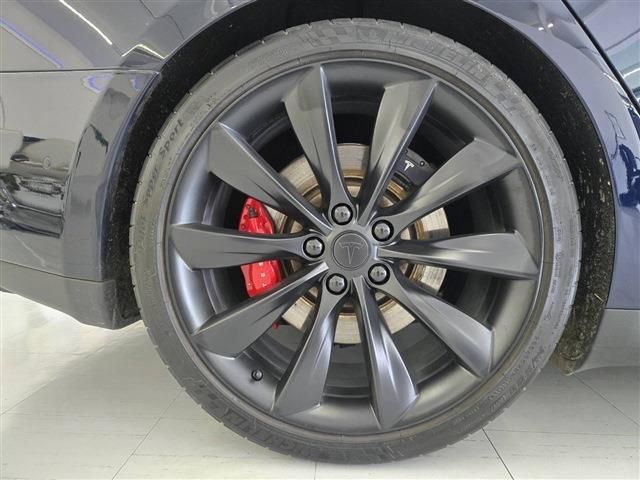 TESLA MODEL S 2014 Image 31