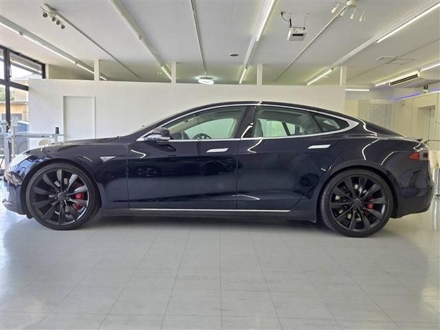 TESLA MODEL S 2014 Image 31