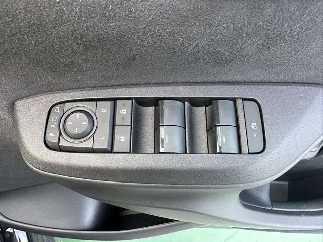 TOYOTA YARIS CROSS 2025 Image 31