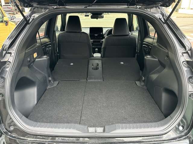 TOYOTA YARIS CROSS 2025 Image 31