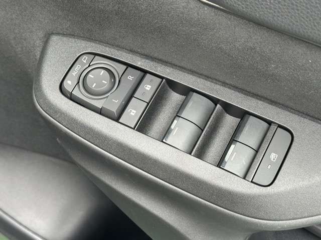 TOYOTA YARIS CROSS 2025 Image 31