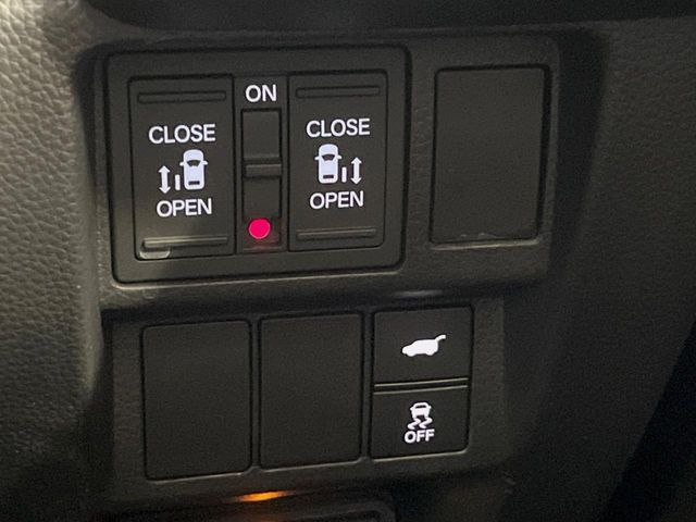 HONDA STEPWAGON E:HEV SPAD 2023 Image 31