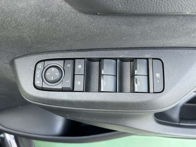 TOYOTA YARIS CROSS 2025 Image 31