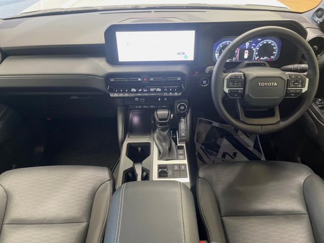 TOYOTA LANDCRUISER 250 2025 Image 31