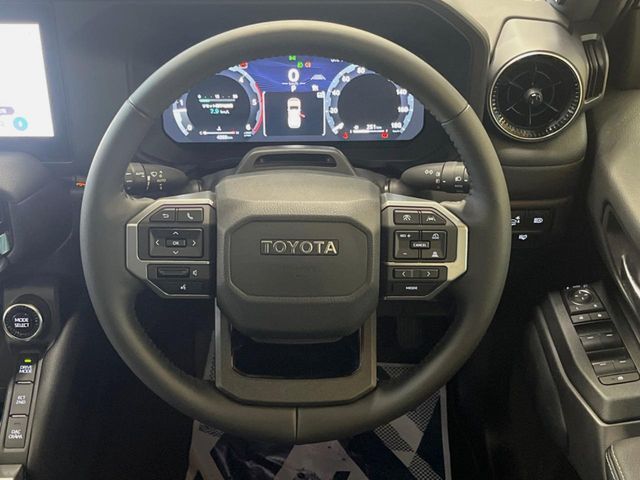 TOYOTA LANDCRUISER 250 2025 Image 31