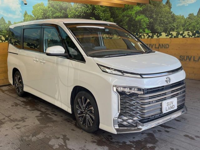 TOYOTA VOXY 2023 Image 31