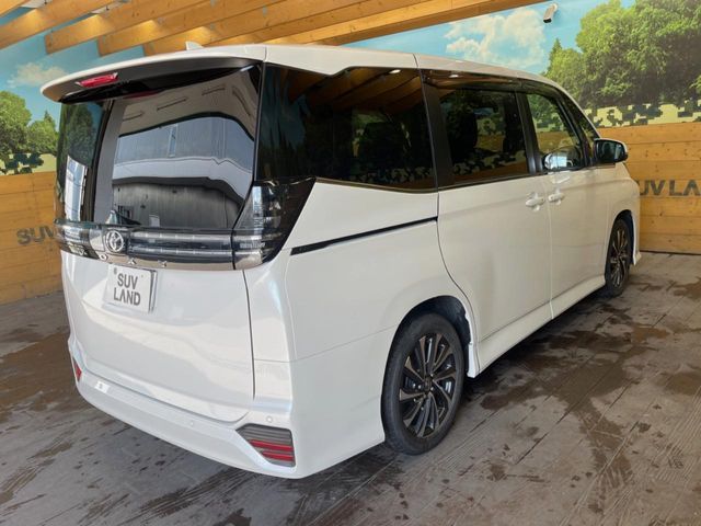 TOYOTA VOXY 2023 Image 31