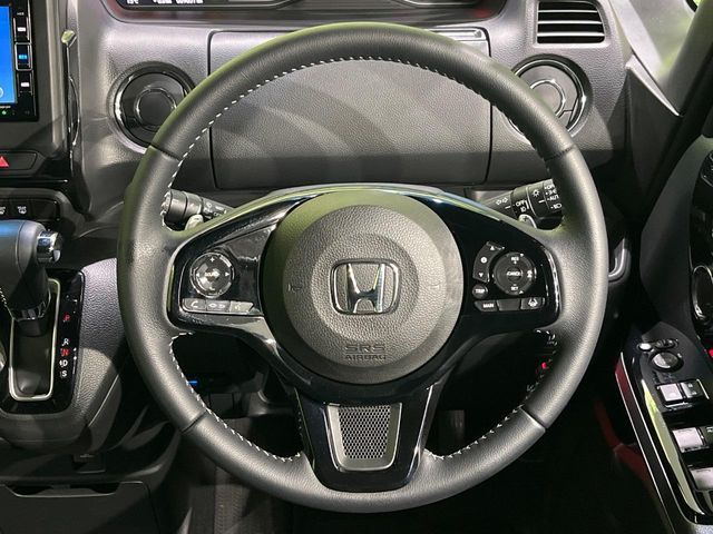 HONDA N BOX 2021 Image 31