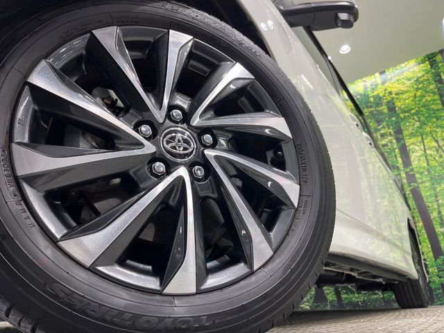 TOYOTA VOXY HYBRID 2025 Image 31