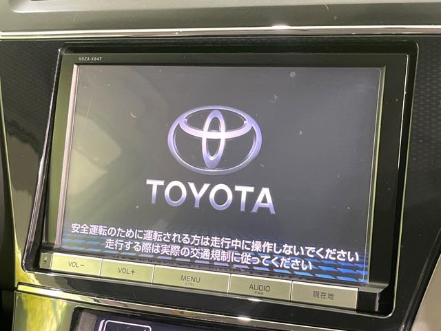 TOYOTA PRIUS ALPHA 2015 Image 31