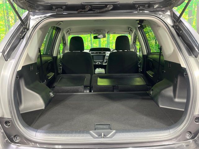 TOYOTA PRIUS ALPHA 2015 Image 31