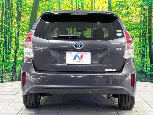 TOYOTA PRIUS ALPHA 2015 Image 31